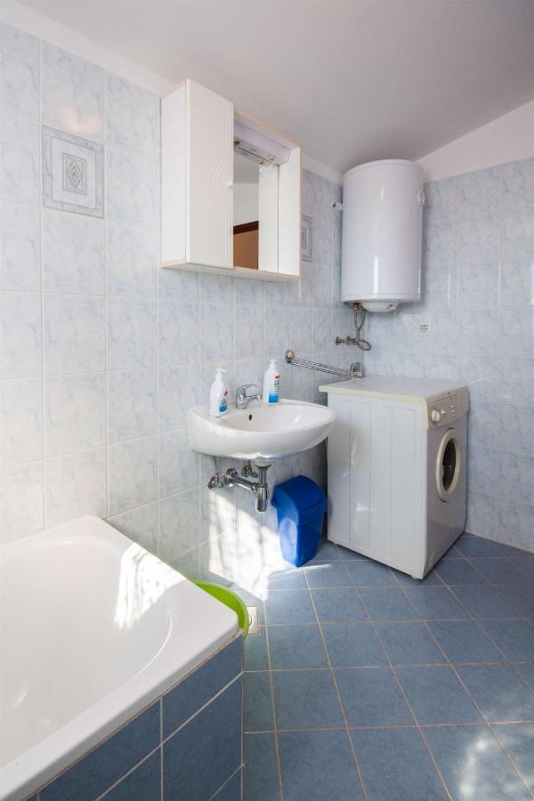 Apartments Dara Умаг Экстерьер фото