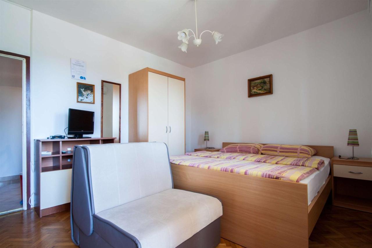 Apartments Dara Умаг Экстерьер фото