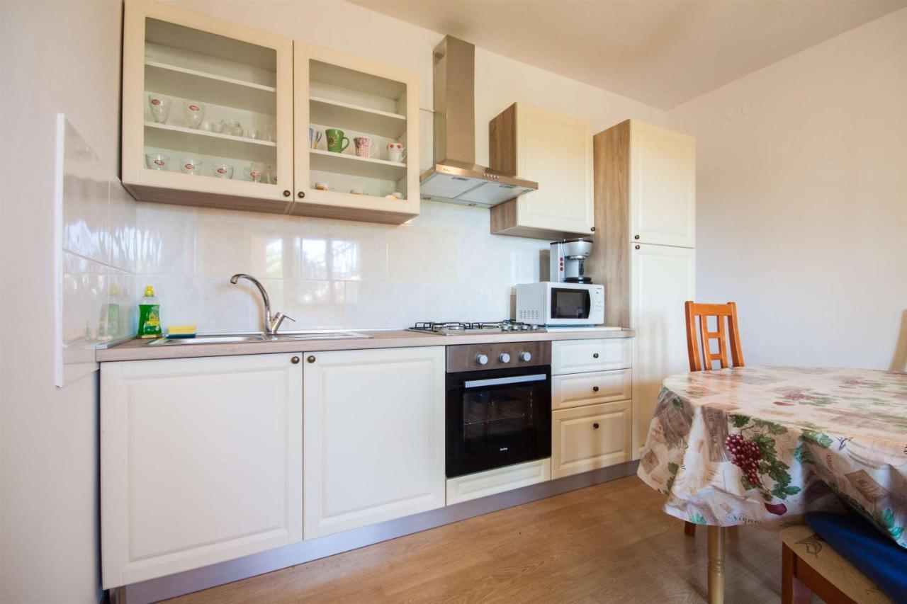 Apartments Dara Умаг Экстерьер фото