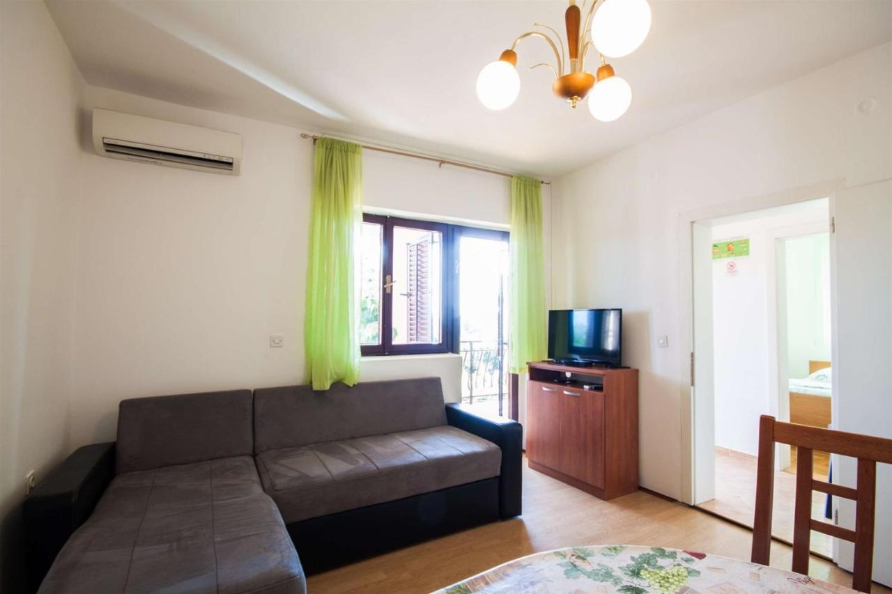 Apartments Dara Умаг Экстерьер фото